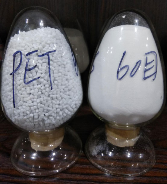 PVC,、PS、PET,、PBT 磨粉機(jī)磨粉成品